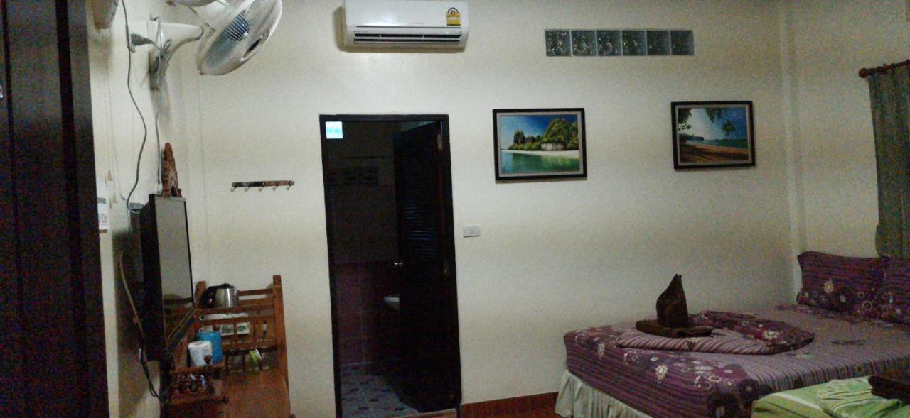 ฮาโมนี่เฮาส์  Hostel เกาะพีพี ภายนอก รูปภาพ