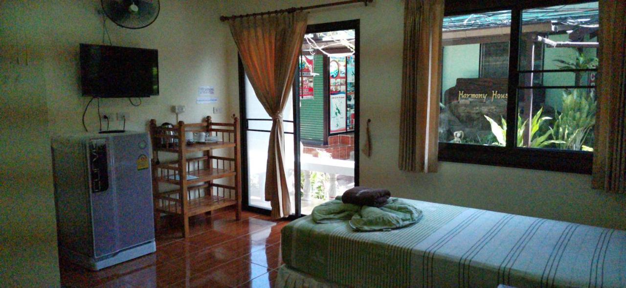 ฮาโมนี่เฮาส์  Hostel เกาะพีพี ภายนอก รูปภาพ