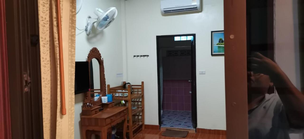 ฮาโมนี่เฮาส์  Hostel เกาะพีพี ภายนอก รูปภาพ